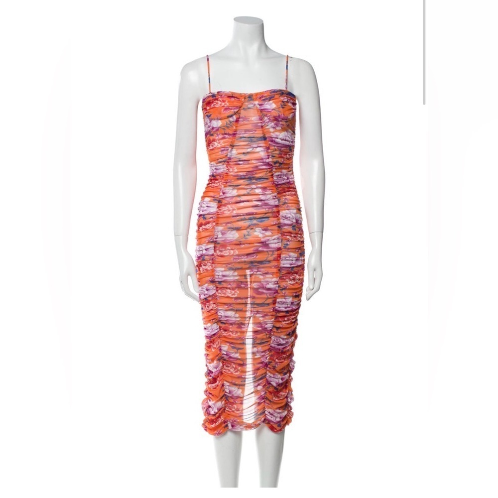 Magda Butrym
Floral Print Midi Length Dress
Size: S- Pristine condition